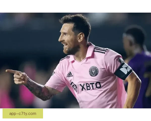 久利谈梅西首发位置：外星人抢我位置不丢人